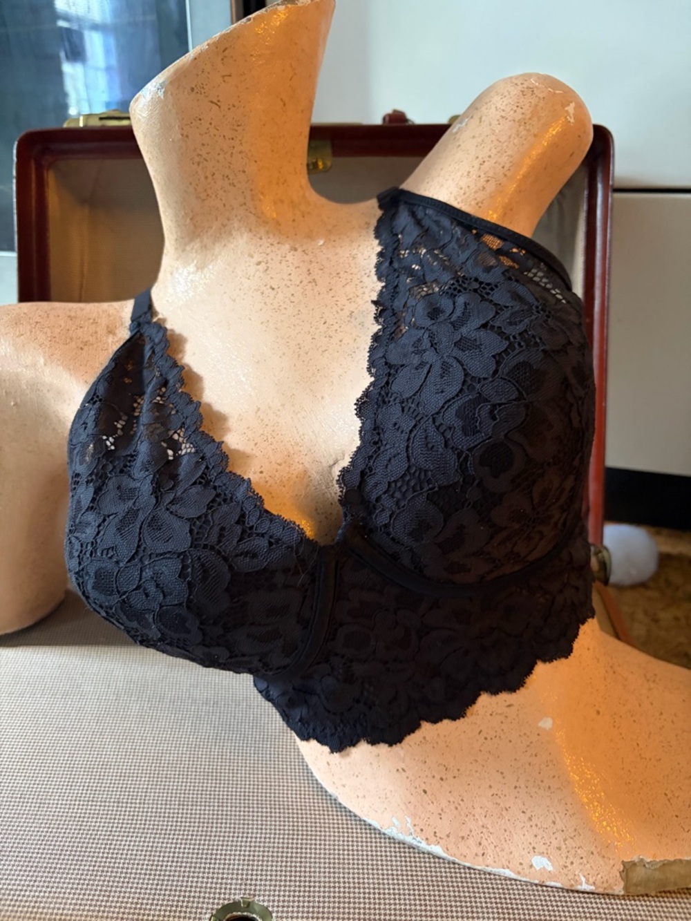 Maidenform Black Lace Bralette